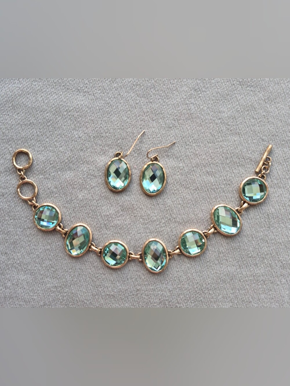 Gold-Tone Green Crystal Oval Earrings and Bracelet Set